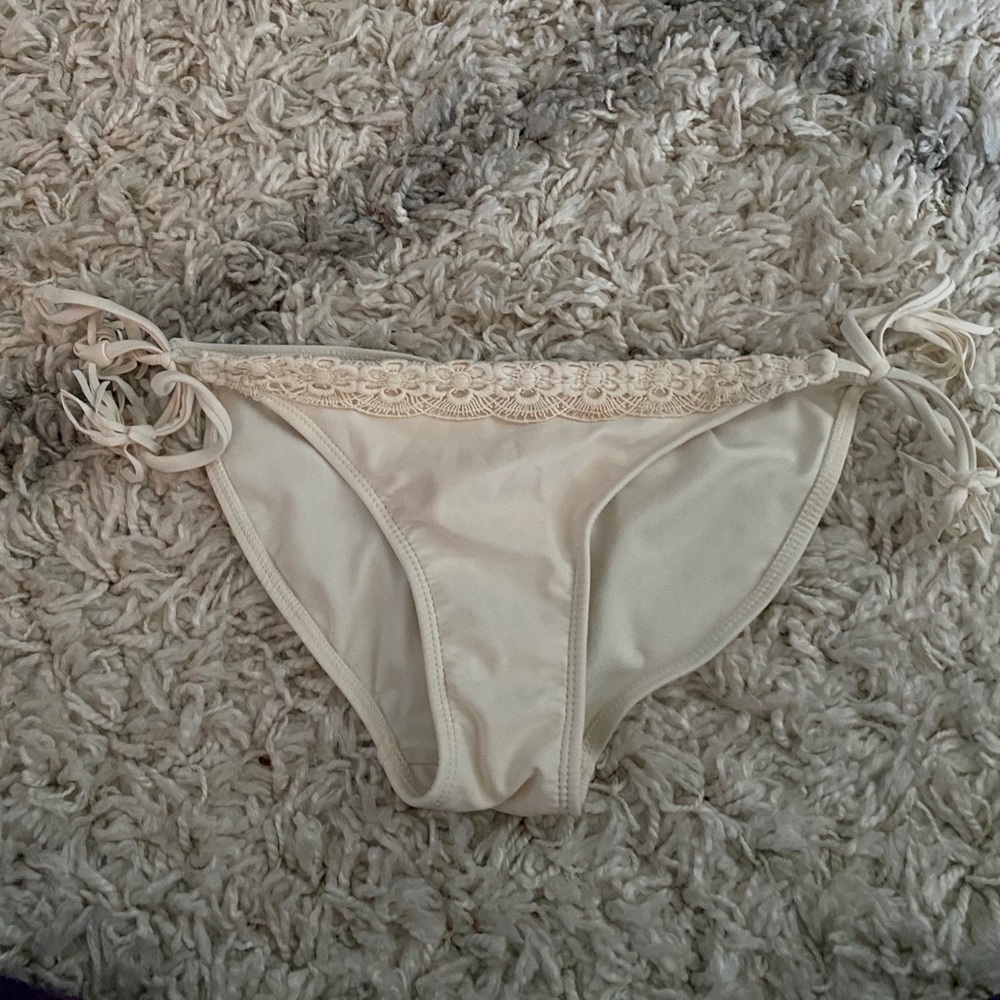swim bottoms